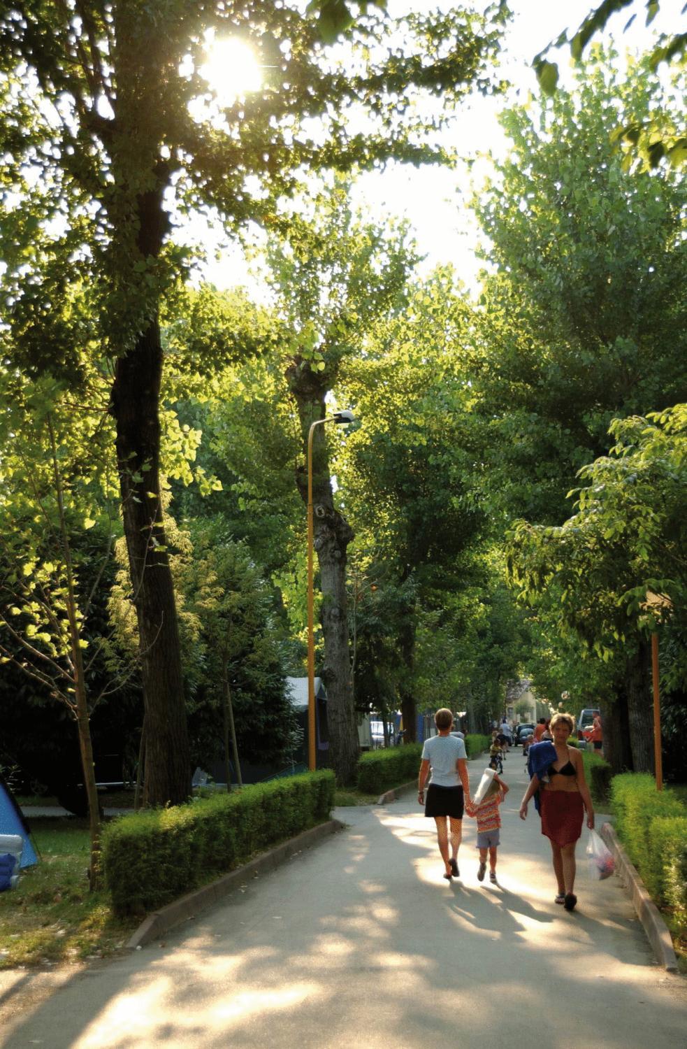 Camping Bella Italia Peschiera del Garda Exterior photo