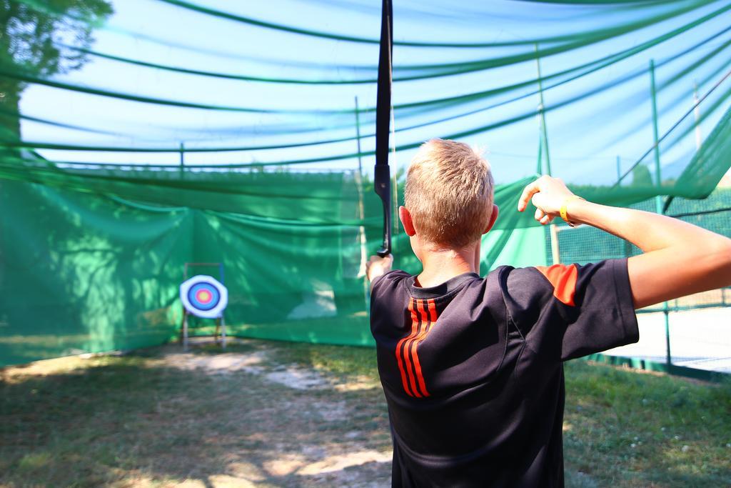 Camping Bella Italia Peschiera del Garda Exterior photo