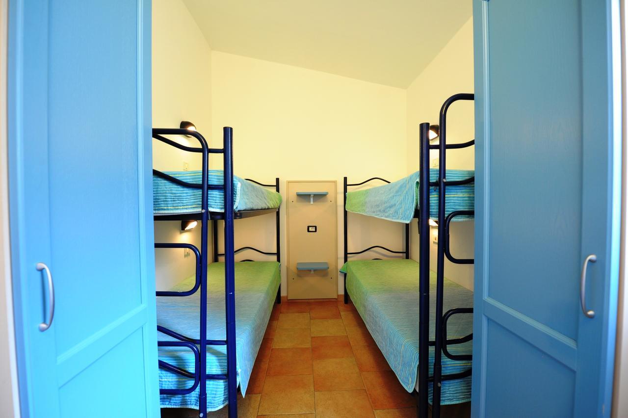 Camping Bella Italia Peschiera del Garda Exterior photo